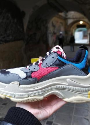 Кроссовки balenciaga triple s {6-ти слойная подошва}4 фото