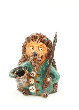 Керамічна фігурка "їжачок-рибалка: відпочинок на природі" figurine of a hedgehog