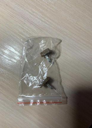 Босоніжки на підборах7 фото