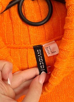 Оранжевый яркий свитер h&amp;m5 фото