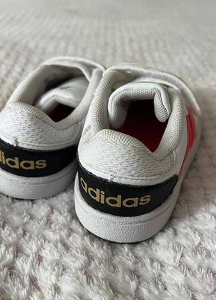 Кроссовки adidas детские5 фото