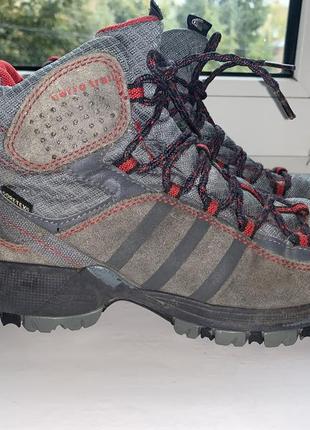 Ботинки adidas