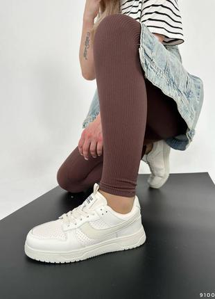 Женские кожаные, бежевые, стильные и качественные кроссовки. от 36 до 39 гг. 9100 мм.6 фото