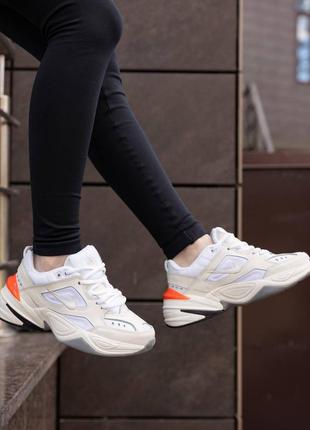 Жіночі кросівки бежеві з помаранчевим nike m2k tekno beige orange4 фото