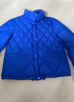 Очень стильная куртка цвета синий электрик1 фото