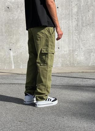 Стильные и удобные штаны карго3 фото