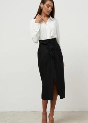 Новая юбка карандаш с распоркой спереди и карманами