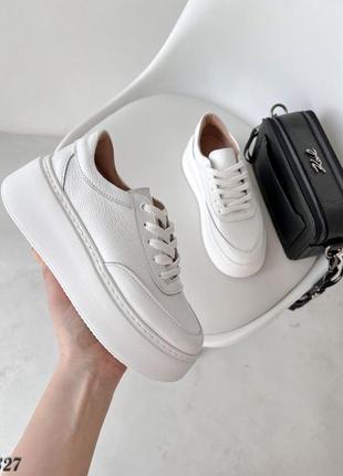 Жіночі кеди на потовщеній підошві, прошиті, білий, натуральна шкіра