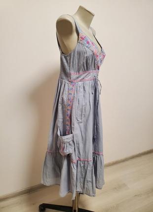 Шикарний брендовий легкий котоновий сарафан плаття на бретельках з вишивкою4 фото