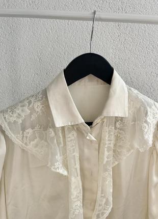Атласная рубашка блуза с кружевом1 фото