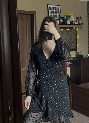 Платье на запах с леопардом принтом черное платье2 фото
