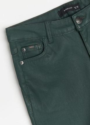 Идеальные скинни брюки зеленого цвета reserved4 фото
