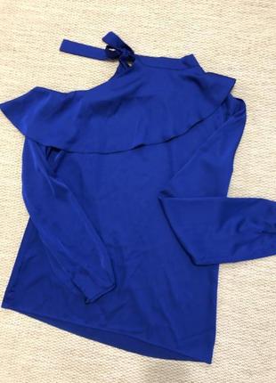 Блуза с открытым плечом цвет электрик2 фото