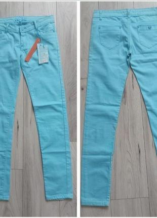 Женские голубые брюки 29 размера и зеленого
цвета 26,27 и 28 размера2 фото