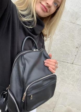 Кожаный итальянский черный женский рюкзак городской6 фото