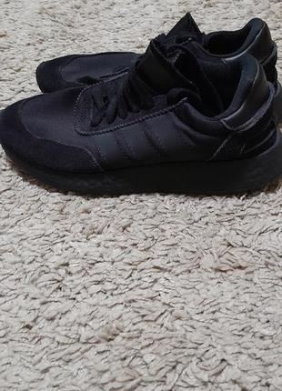 Кроссовки adidas3 фото