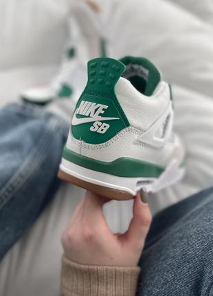 Крутейшие женские и мужские кроссовки nike air jordan 4 retro x sb pine green белые с зелёным8 фото