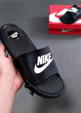 Кросівок nike