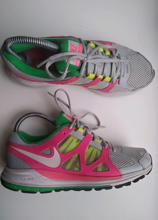 Спортивні кросівки the nike zoom elite кроси адідас найк puma zara