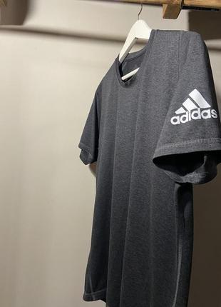 Футболка adidas2 фото