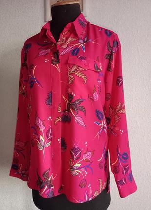 Яркая шифоновая блуза в цветочный принт2 фото
