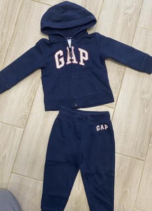 Костюм gap