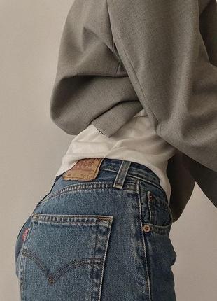 Легендарные джинсы levis