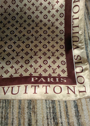 Louis vuitton шовковий шарф2 фото