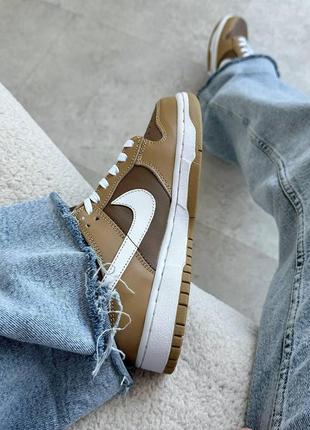 Жіночі кросівки nike dunk low brown7 фото