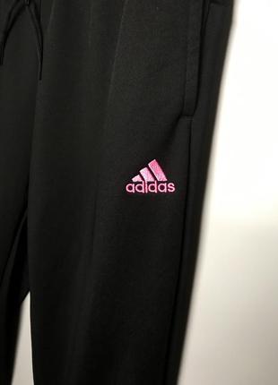 Спортивные штаны adidas