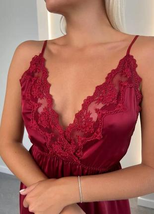 Кружевной шелковый пеньюар