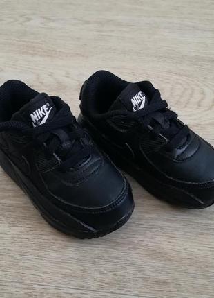 Кроссовки кожаные nike air max 23 размер