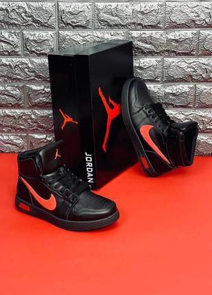 Кросівки jordan жіночі, чорні зручні кросівки джордан2 фото