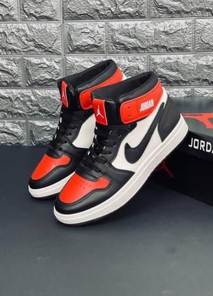 Кросівки jordan retro 1 жіночі, стильні зручні кросівки7 фото