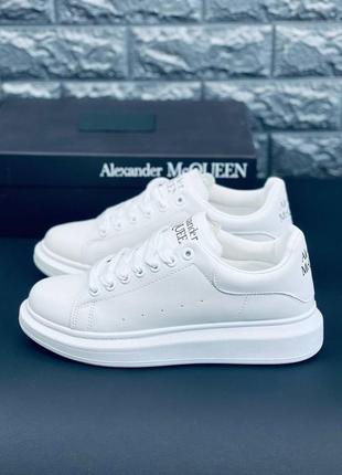Alexander mcqueen кросівки жіночі, білі повсякденні кросівки4 фото