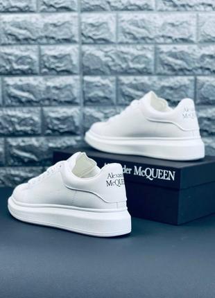 Alexander mcqueen кросівки жіночі, білі повсякденні кросівки5 фото