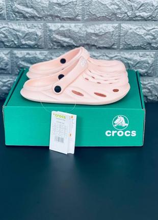 Шльопанці жіночі crocs, рожеві пляжні шльопанці сланці крокси8 фото