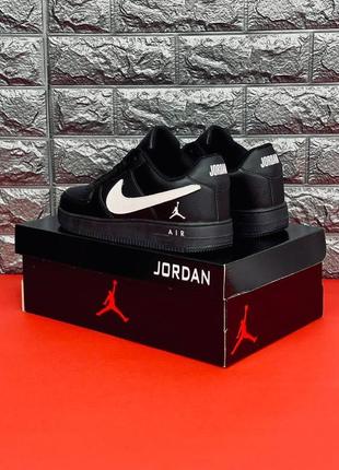 Кросівки jordan retro low чоловічі, чорні класичні кросівки5 фото