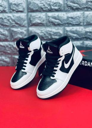 Кросівки jordan air retro чоловічі, зручні практичні кросівки