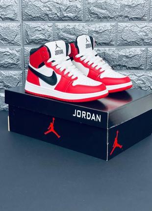 Кросівки жіночі jordan retro 1, зручні практичні кросівки3 фото