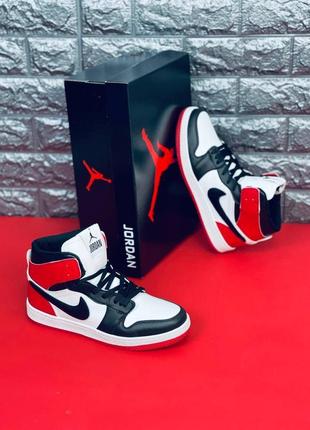 Кросівки jordan retro 1 чоловічі, зручні практичні кросівки2 фото