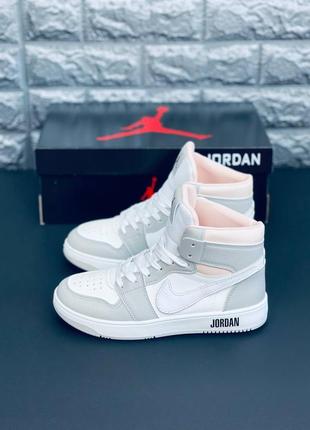 Кросівки жіночі jordan retro 1, практичні зручні кросівки4 фото