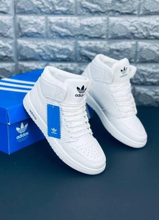 Кросівки adidas жіночі, білі повсякденні кросівки адідас1 фото