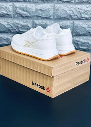 Кросівки жіночі reebok classic, білі якісні кросівки5 фото