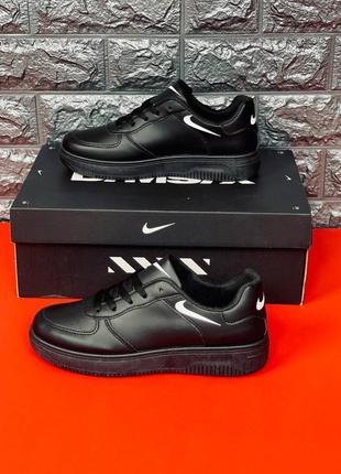 Nike кросівки чоловічі, чорні класичні кросівки найк 36-456 фото