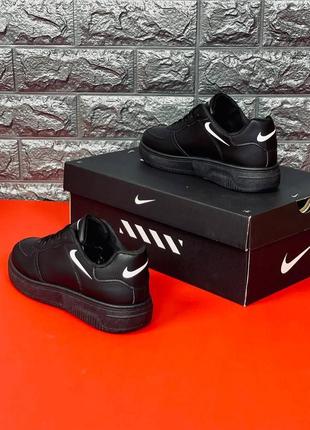 Nike кросівки чоловічі, чорні класичні кросівки найк 36-458 фото