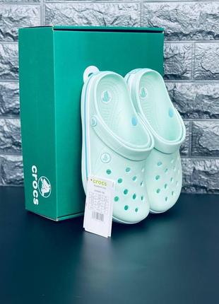 Crocs crocband шльопанці жіночі, м'ятні шльопанці сланці крокси9 фото