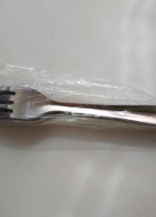 Столовые приборы. цена за одно фото