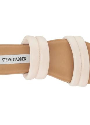 Steve madden оригінал шкіряні молочно-білі сандалії4 фото