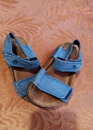 Сандалії дитячі